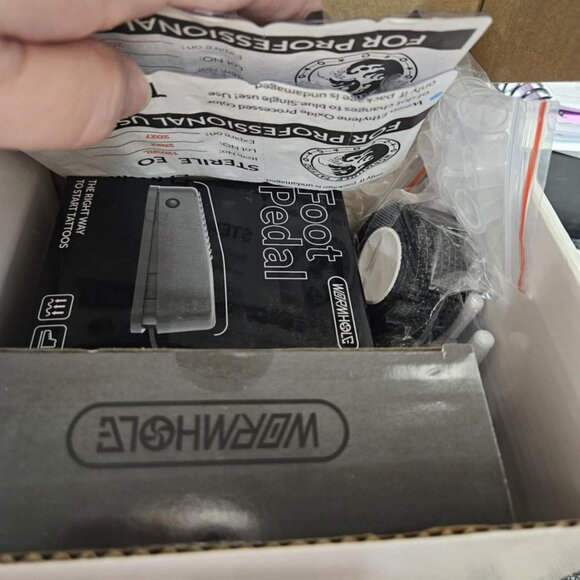 New Professional Complete Tattoo Kit - Picture 5 of 6